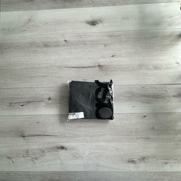 ASOS Design Pull On Pants in Black Stripe US 14 NWT IN PACKAGING - Picture 5 of 7